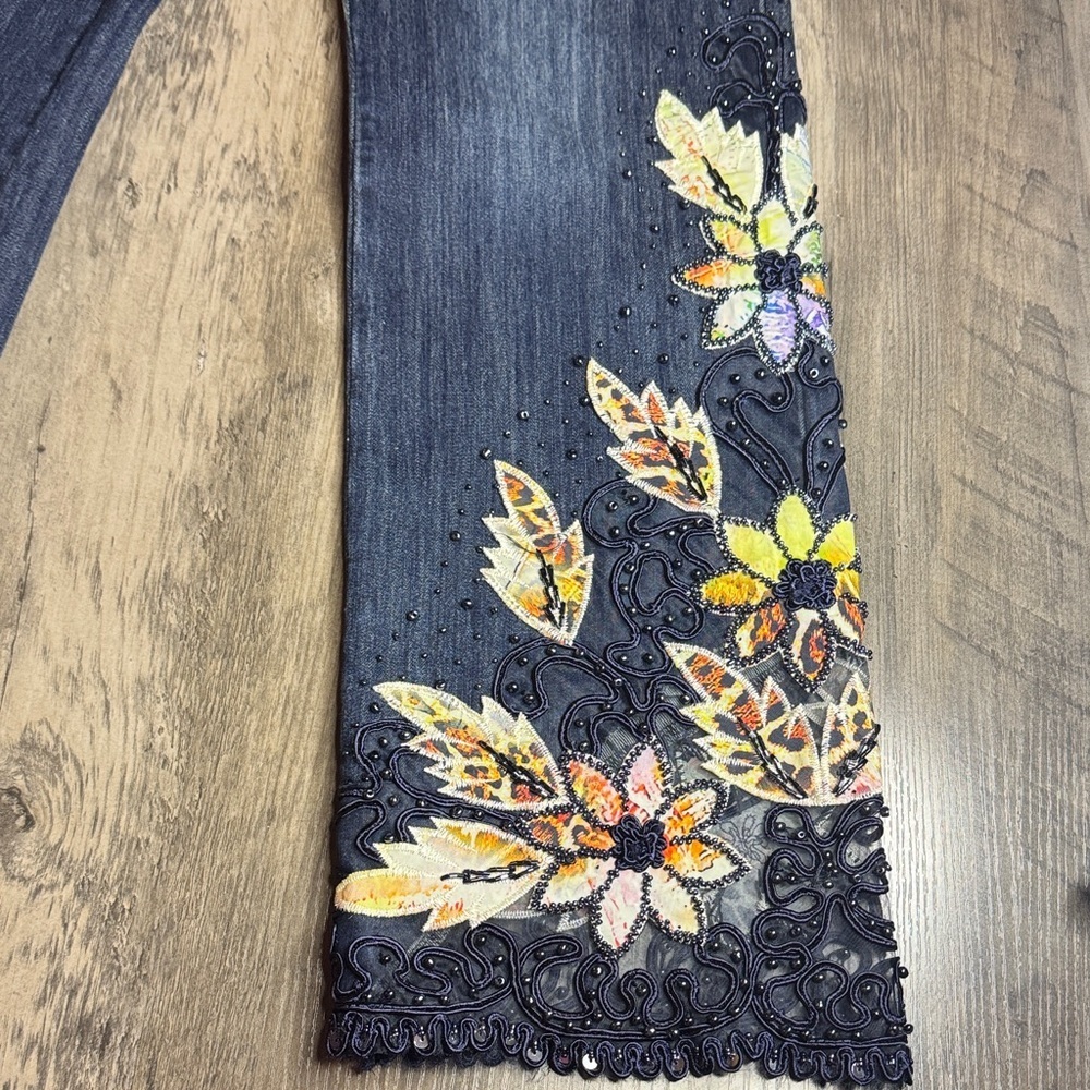 Soft Surroundings Wild Rose Beaded Embroidered Floral Jeans. - Picture 4 of 9